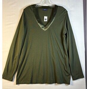 GAP womens pullover wide satin v neck long sleeve olive XL NWT